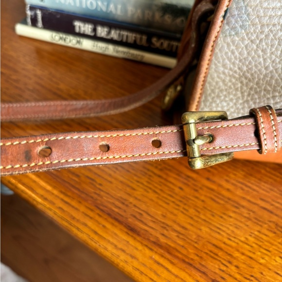 Vintage Dooney & Bourke Crossbody - Picture 13 of 15